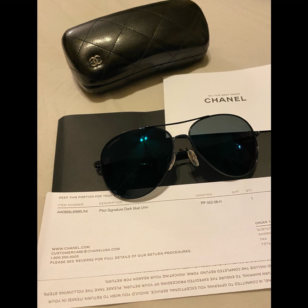 Authentic CHANEL Pilot Signature Dark Blue Univ